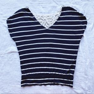 Express blue and cream stripe top SZ xs